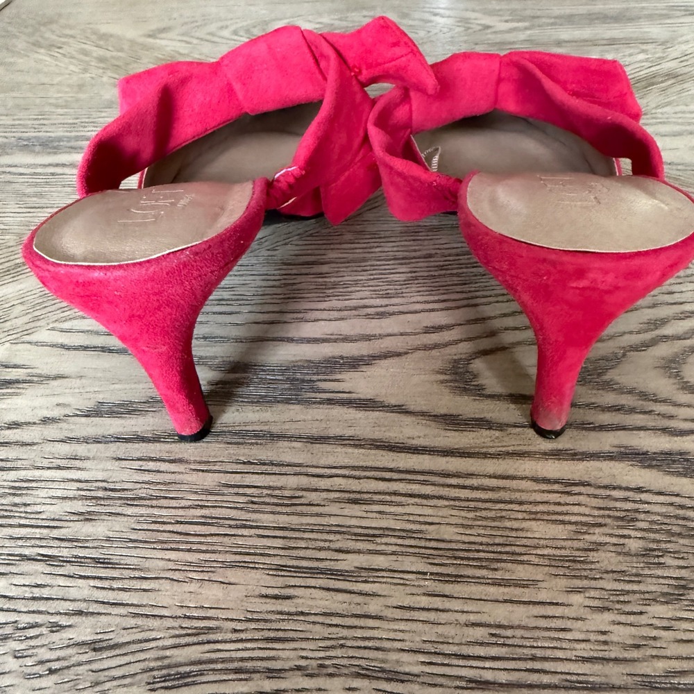 Loft Outlet Red Faux Suede Bow Pointed Toe Mule Kitten Heels Size 9M Slip On - Picture 4 of 8